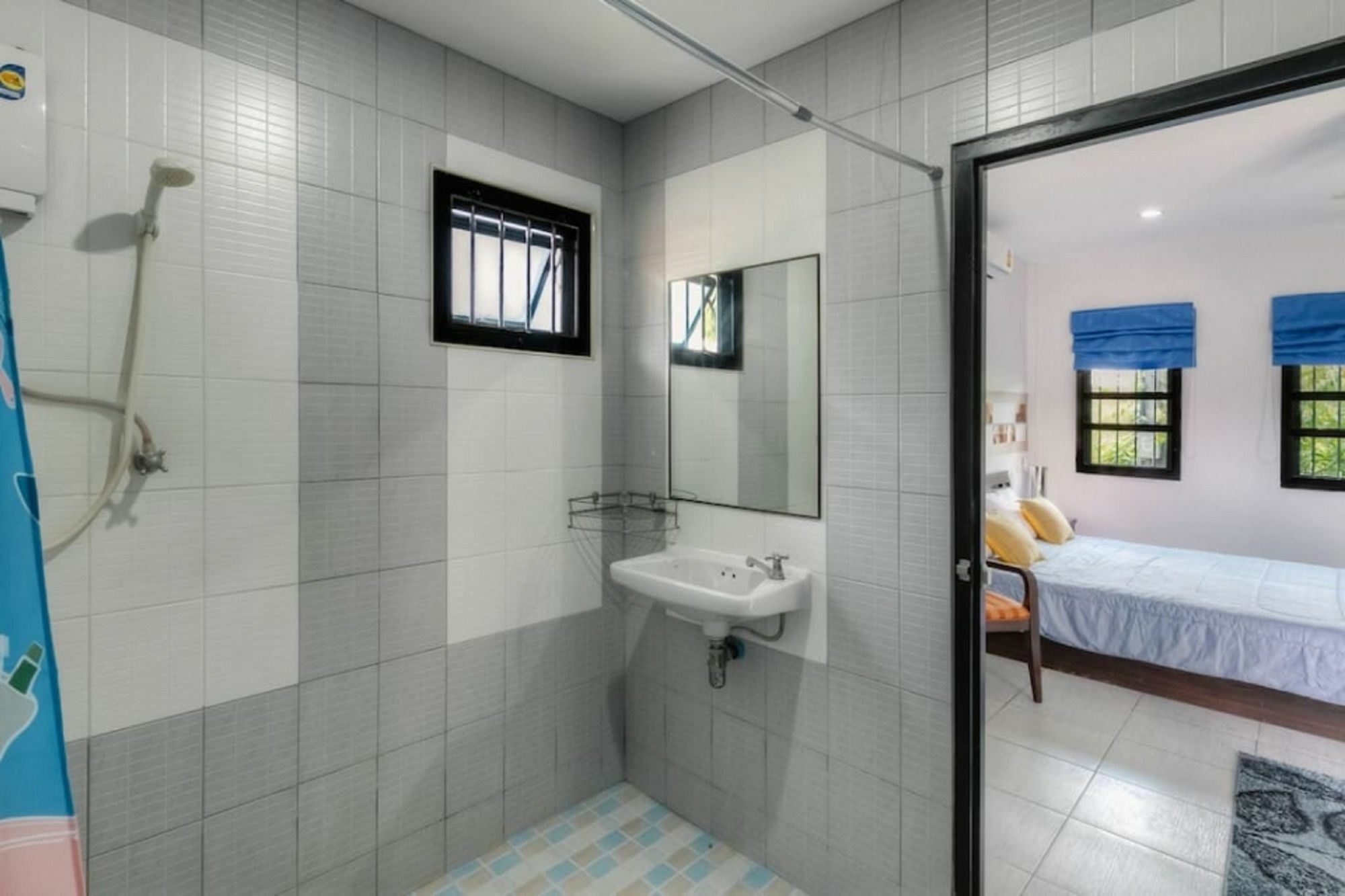Aquatoria Phuket Bangtao Villa Сурин Бийч Екстериор снимка