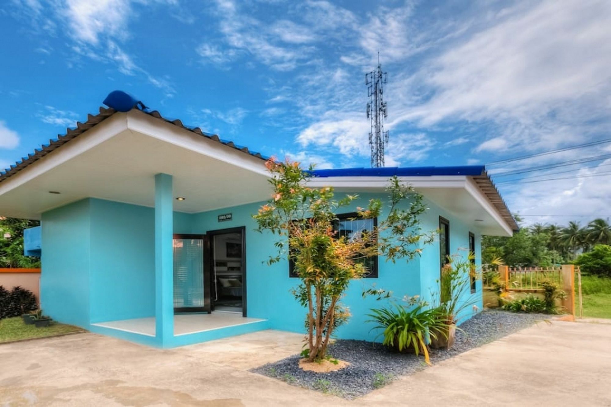 Aquatoria Phuket Bangtao Villa Сурин Бийч Екстериор снимка