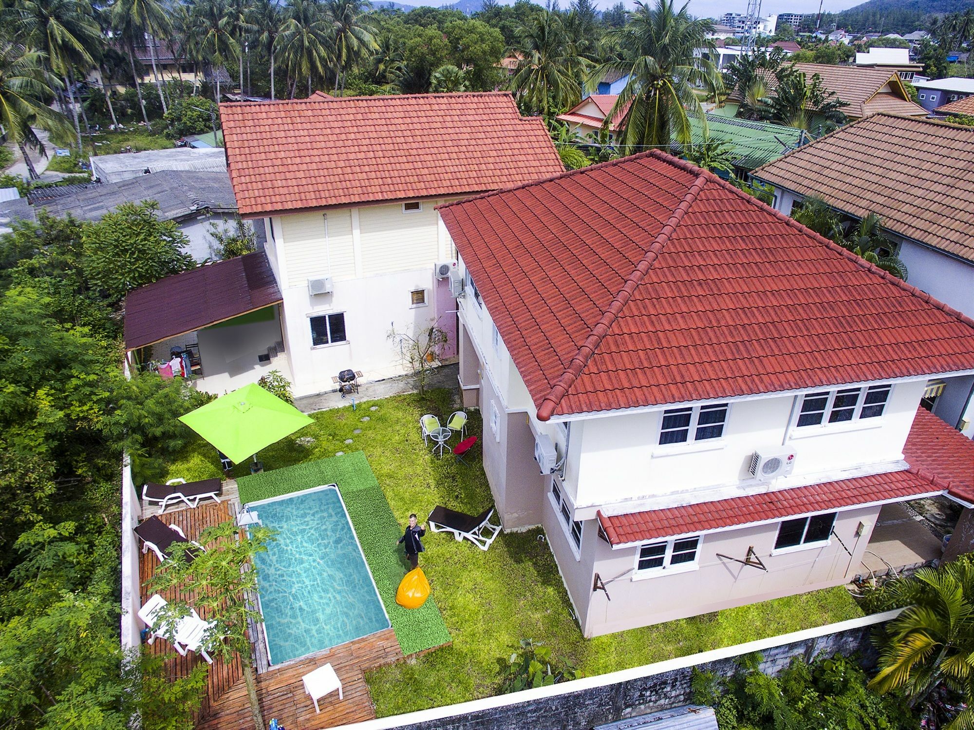 Aquatoria Phuket Bangtao Villa Сурин Бийч Екстериор снимка