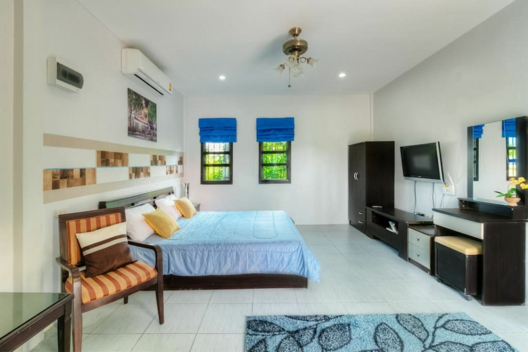 Aquatoria Phuket Bangtao Villa Сурин Бийч Екстериор снимка